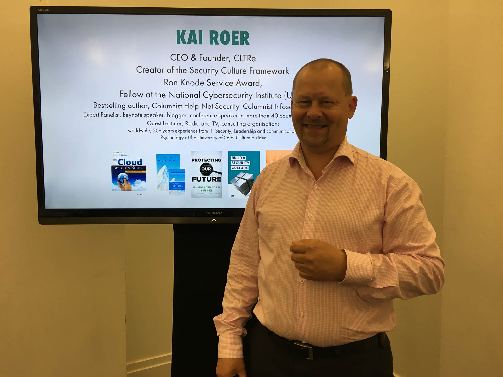 Kai Roer — credentials and published books